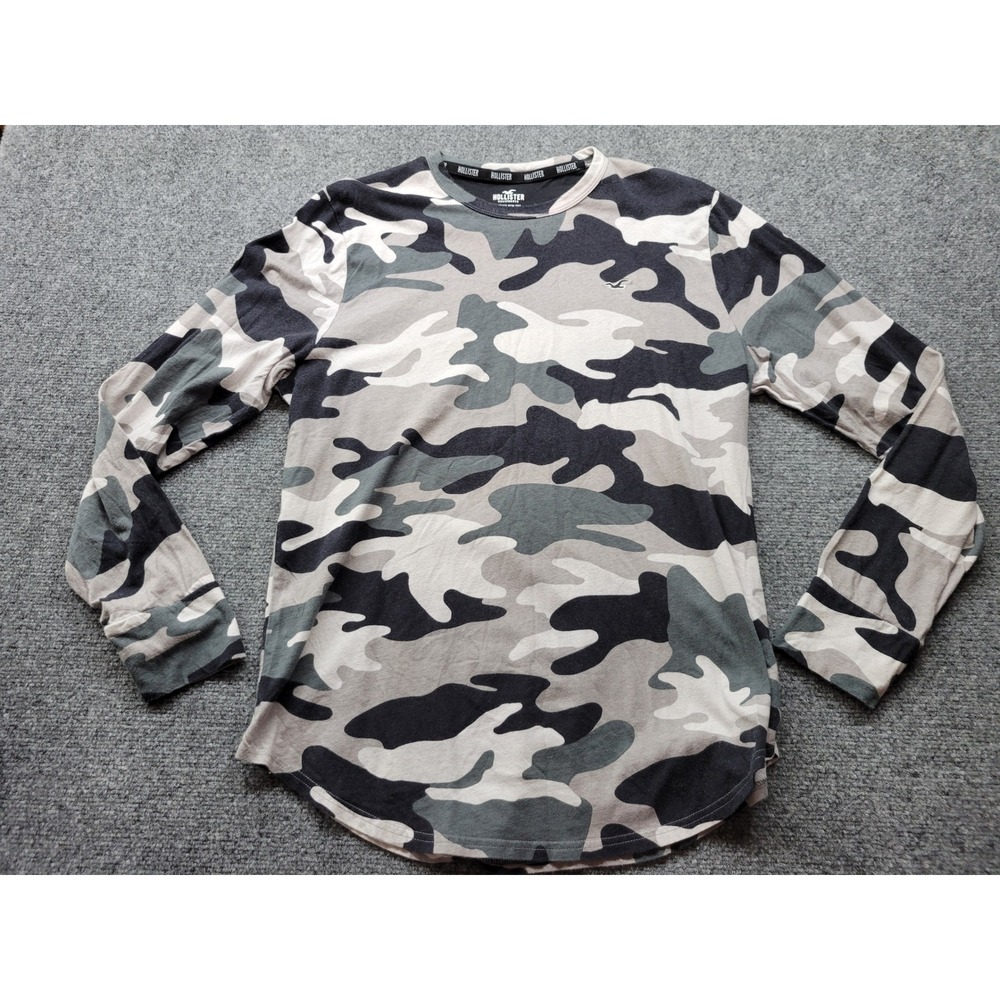Hollister Mens XL Gray Camo Long Sleeve Curved Hem Tee Cotton Crew Neck Shirt
